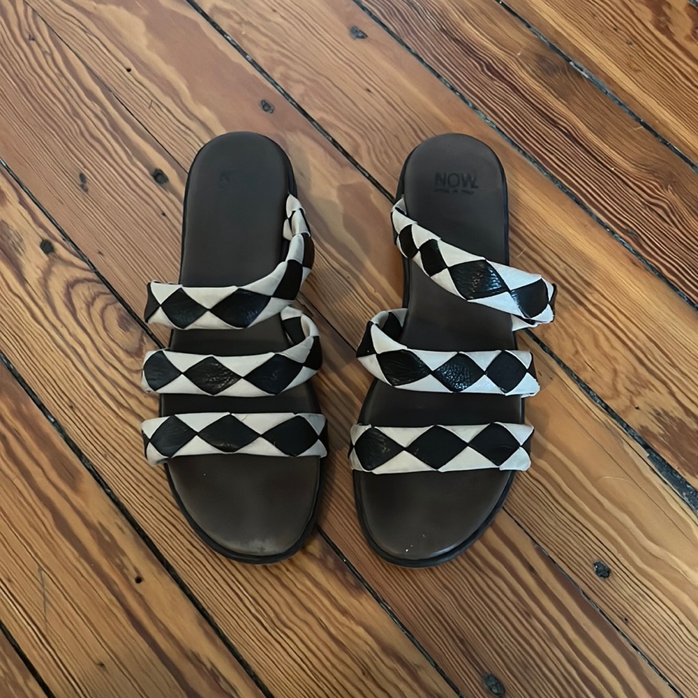Vera Cuoio sandals, leather, comfy, dressy, unique, high quality